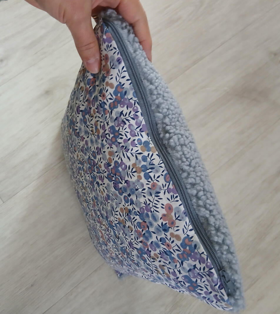 Etui éventail